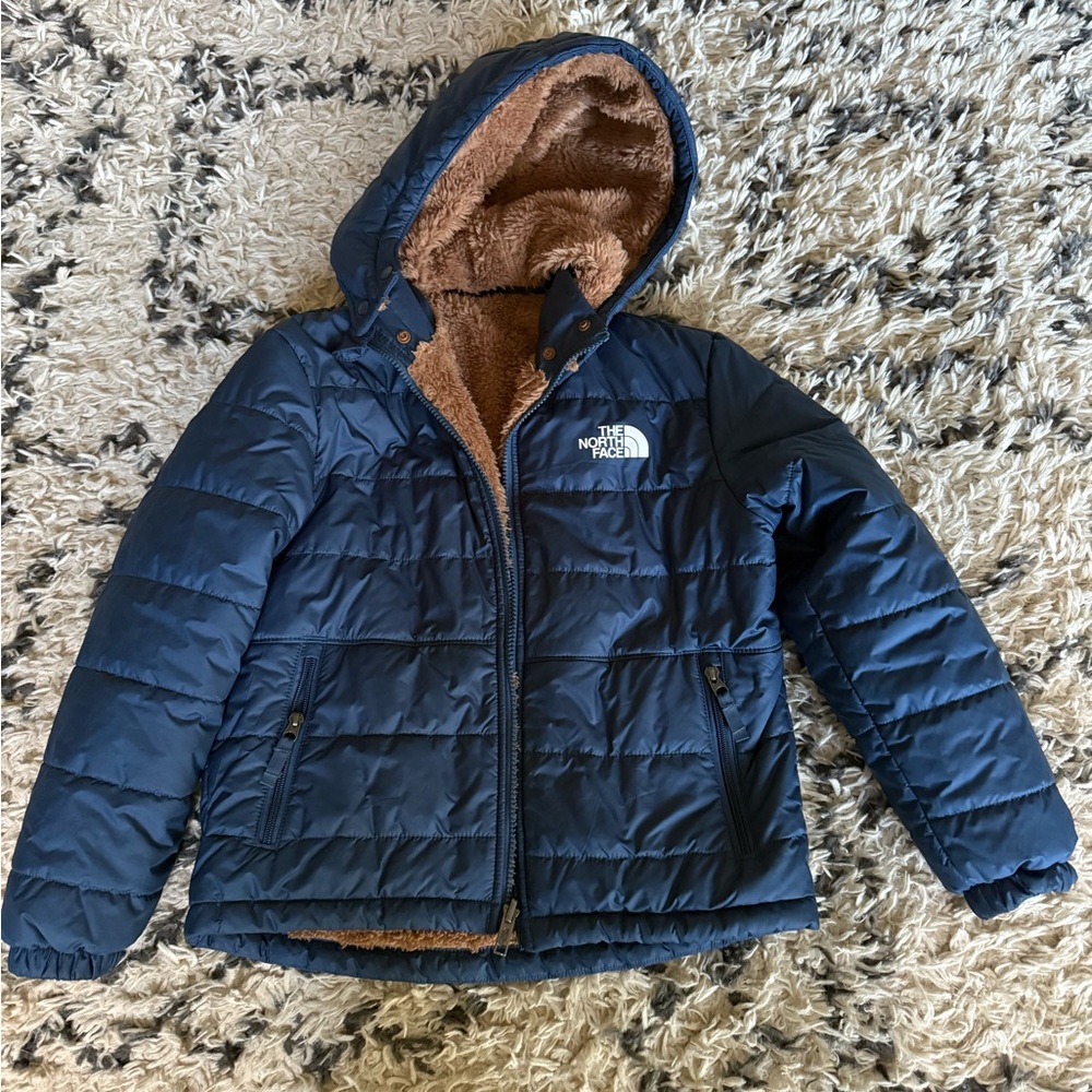 The North Face Navy Puffer Jacket - Boys M (Reversible)